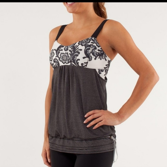 lululemon athletica Tops - Lululemon Run Black White Grey Back on Track Tanktop